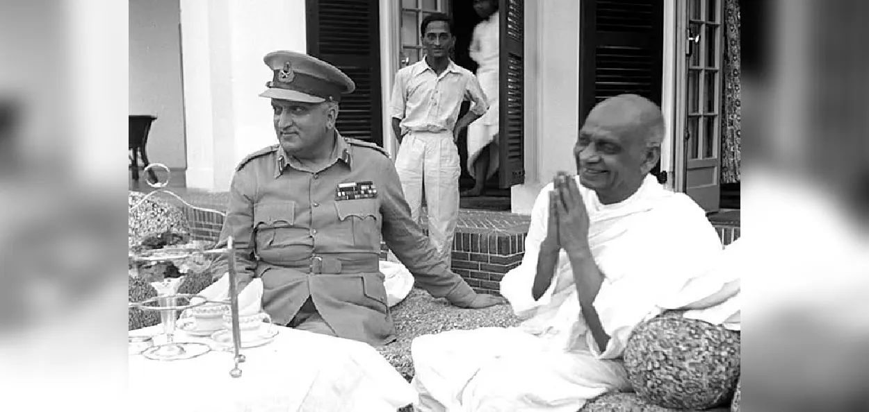 মহারাজা হরিসিংহ ও সর্দার প্যাটেলের মধ্যে হওয়া ঐতিহাসিক সাক্ষাৎকারের একটি ছবি (ফাইল)