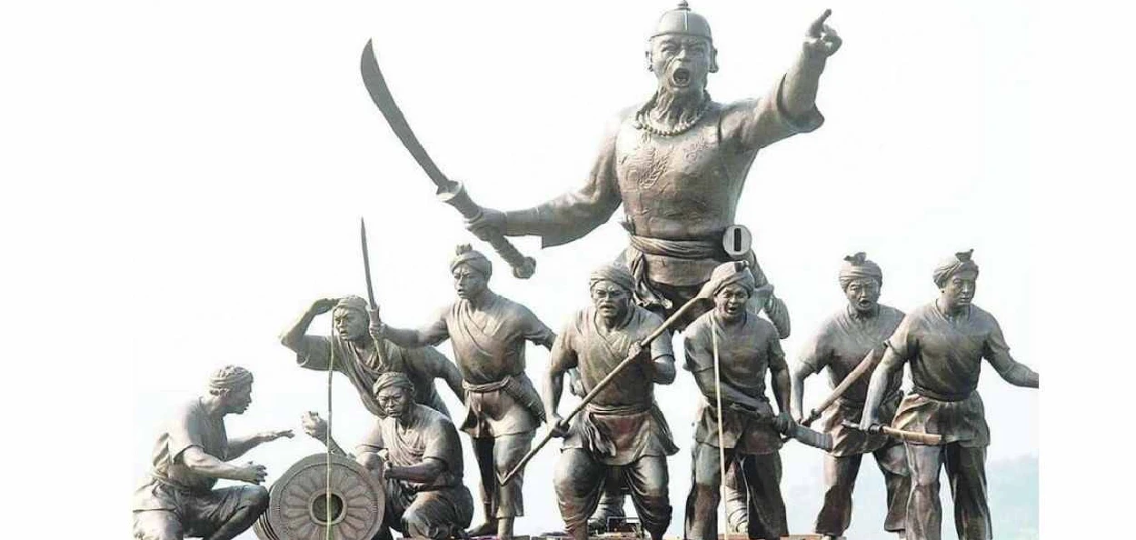 গুয়াহাটিতে ব্রহ্মপুত্রের মাঝখানে লাচিত স্মৃতিস্তম্ভ