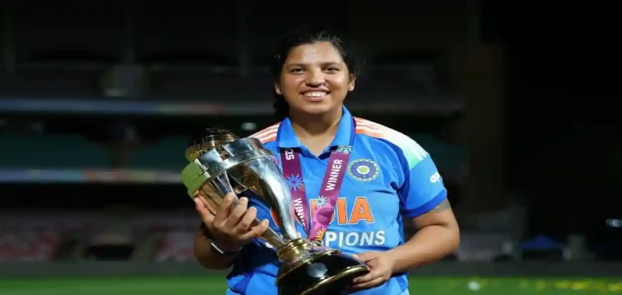 বিশ্বকাপ জয়ী  বাঙালি মেয়ে রিচা ঘোষ (ফাইল চিত্র )