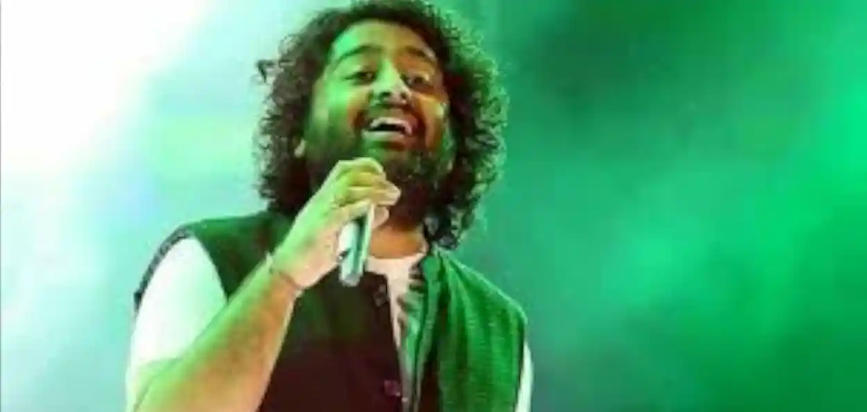 অরিজিতের গিটারে কেন লেখা থাকে ‘ঝিলিক-ঝোরা-মিঠি’? কাদের নাম কাঁধে বয়ে বেড়ান গায়ক? 