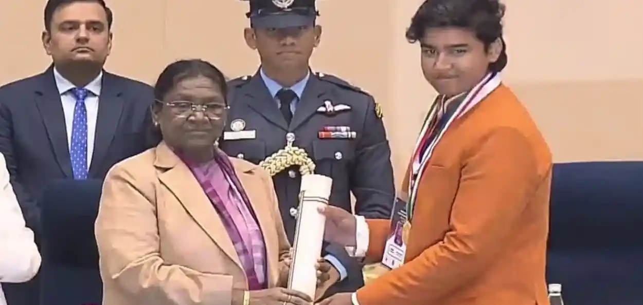 প্রধানমন্ত্রী জাতীয় পদক ‘বাল’ পুরষ্কার পেলেন ক্রিকেটার বৈভব সূর্যবংশী