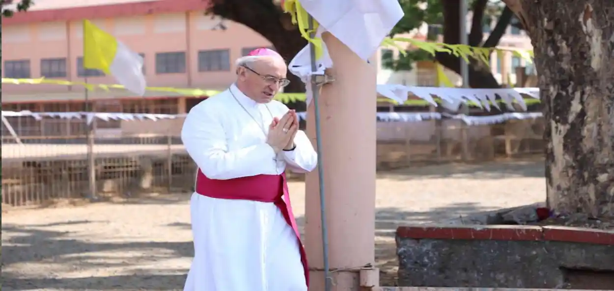 ঐতিহাসিক মুহূর্ত গারো পাহাড় ও অঞ্চলের ক্যাথলিকদের : পোপের রাষ্ট্রদূতের নজিরবিহীন তুরা সফর