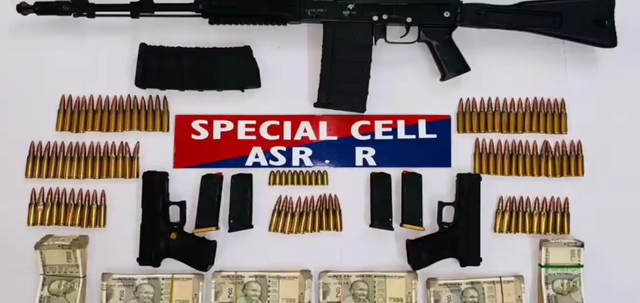 অমৃতসরে ISI মদতপুষ্ট জঙ্গি মডিউল ভাঙল পুলিশ, উদ্ধার AK-47