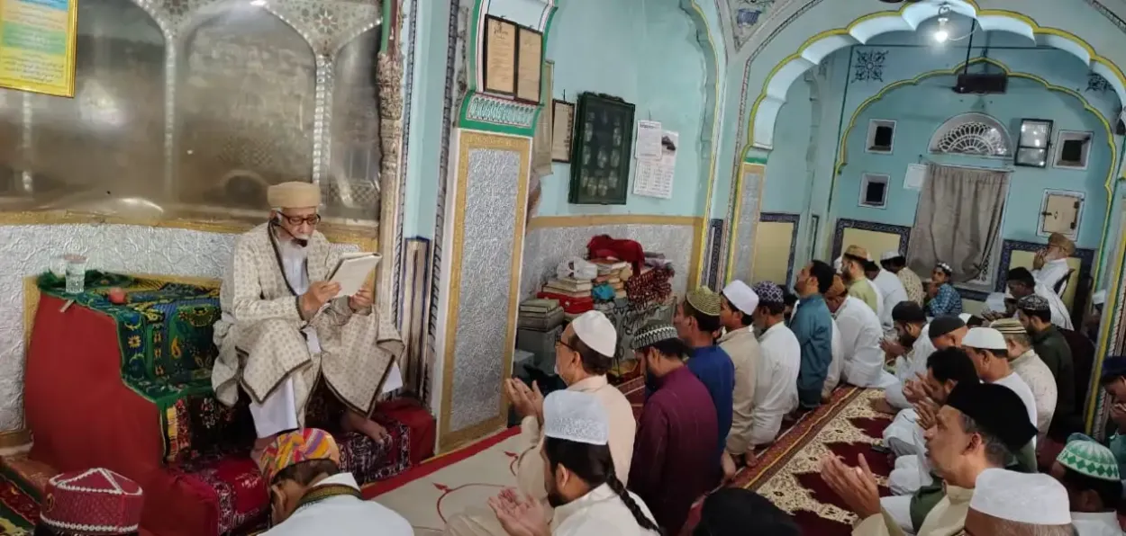 জয়পুরের মীরজি কা বাগ দরগাহ