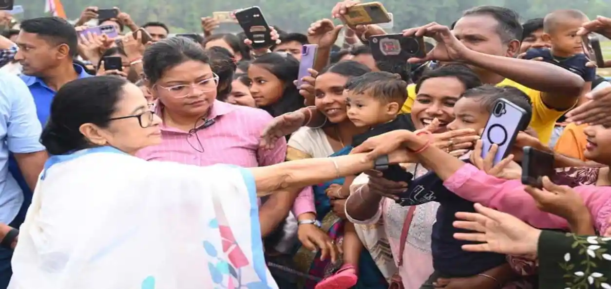 ‘জাতপাতের রাজনীতি করি না’, চালসায় গিয়ে সম্প্রীতির বার্তা মুখ্যমন্ত্রীর