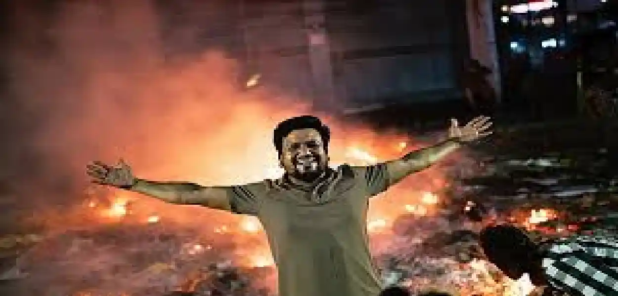 টলিউডে শোকের ছায়া, ক্ষোভে ফুঁসছে শিল্পীমহল—অকাল মৃত্যু ঘিরে শুরু “নিরাপত্তার যুদ্ধ”