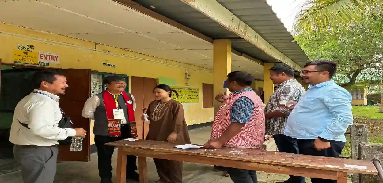 অসমের ১২৬টি বিধানসভা আসনে ভোটগ্রহণ শুরু