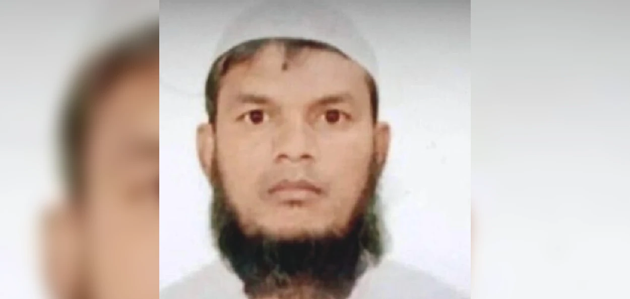 ভোটার তালিকায় নাম নেই, পরিবারের দাবি এসআইআর ‘আতঙ্কে’ প্রাণ গিয়েছে মগরাহাটের মাহমুদের