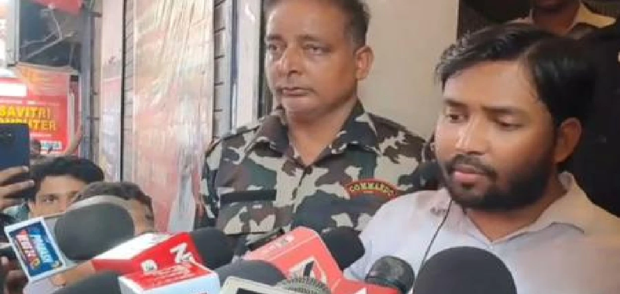পাটনার ‘খান স্যার’ কোচিং ইনস্টিটিউট লণ্ডভণ্ড, সঙ্গে শিলাবৃষ্টি