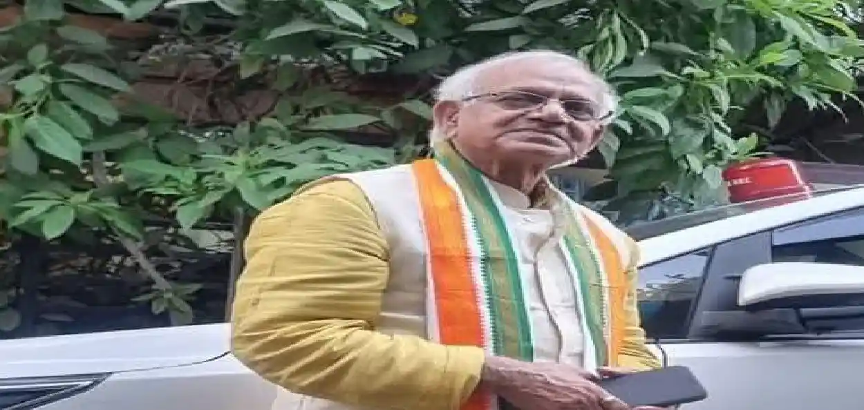‘বর্ষীয়ান নেতা শোভন দেব চট্টোপাধ্যায়ের বাড়িতে হামলা ঘিরে তীব্র রাজনৈতিক বিতর্ক, নিন্দার ঝড় রাজ্যজুড়ে’