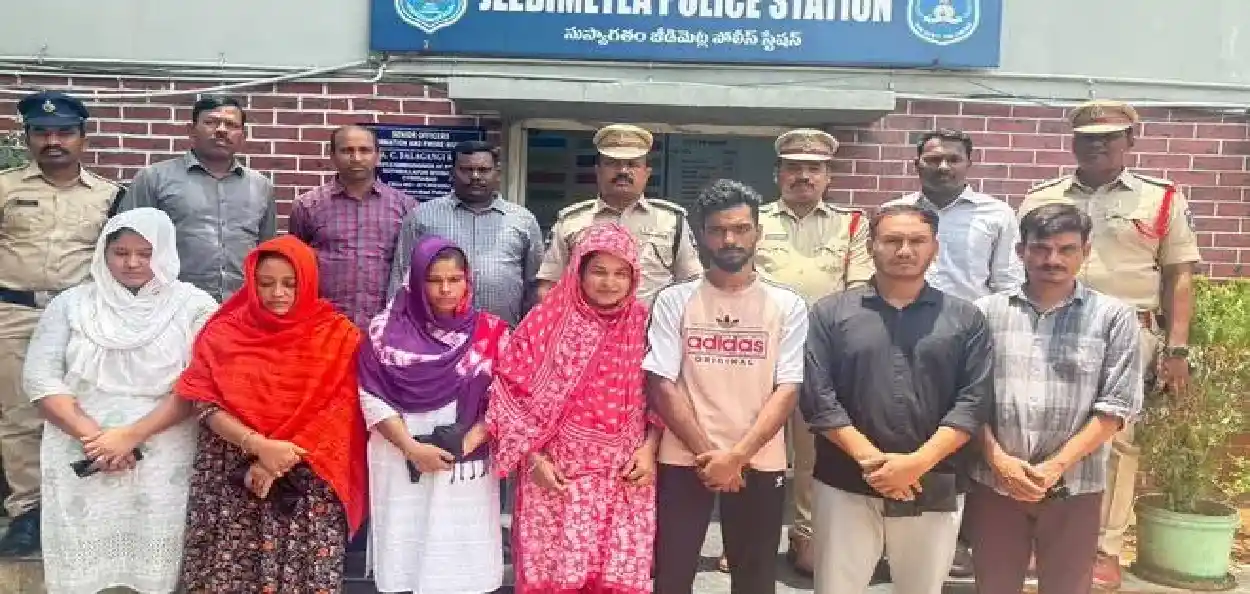 হায়দ্রাবাদে আটক সাত বাংলাদেশি, ফেরত পাঠানোর প্রক্রিয়া শুরু অবৈধ অভিবাসন নিয়ে ফের আলোচনা