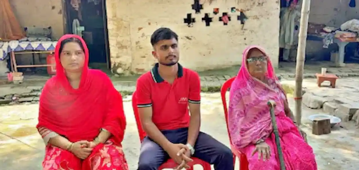 দিনমজুরের ছেলে এবার আন্তর্জাতিক অলিম্পিয়াডে