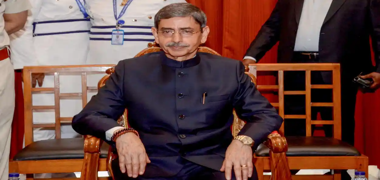 অপরাধী ও অবৈধ বিদেশিদের বিরুদ্ধে কড়া অভিযান, ‘থ্রেট কালচার’ বন্ধের অঙ্গীকার নতুন সরকারের: রাজ্যপাল