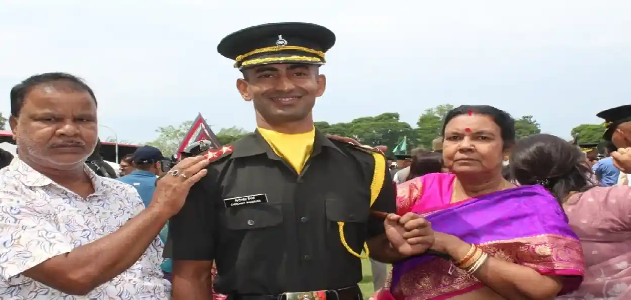 সিপাহী থেকে লেফটেন্যান্ট: অধ্যবসায় আর স্বপ্নপূরণের অনুপ্রেরণার নাম গুসকরার চিরঞ্জিত বন্দ্যোপাধ্যায়