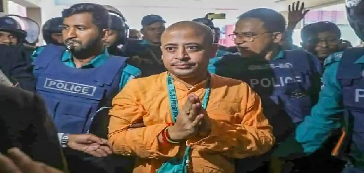 চিন্ময় কৃষ্ণ দাসের জামিন ফের খারিজ, আদালতে সাক্ষ্য দিতে গিয়ে কান্নায় ভেঙে পড়লেন রাষ্ট্রপক্ষের সাক্ষী