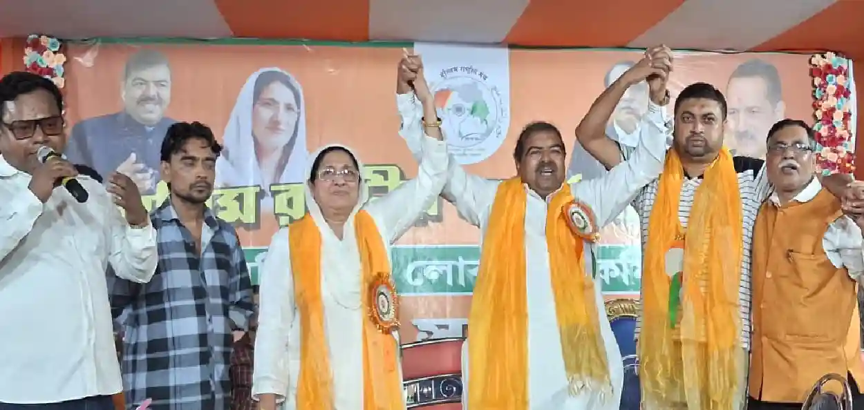সন্দেশখালিতে বিরাট ‘হুঁশিয়ারি’ মুসলিম রাষ্ট্রীয় মঞ্চের! পুলিশের সামনেই ‘শিক্ষা’ দেওয়ার কথা আইনজীবী আলি আফজাল চাঁদের