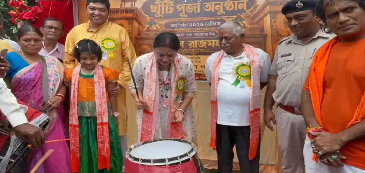 থিমের নামে মাতৃপ্রতিমার বিকৃতি নয়, পুজোর পবিত্রতা রক্ষার বার্তা অগ্নিমিত্রার