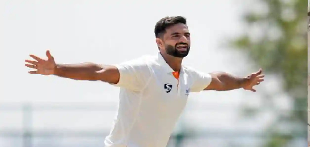 জম্মু-কাশ্মীরের আকিব নবীকে নিয়ে বিসিসিআইয়ের বড় পরিকল্পনা