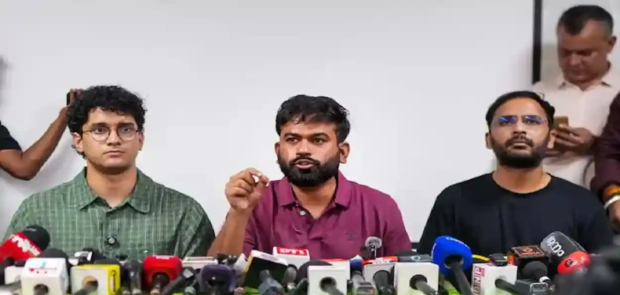 ১০ অক্টোবরের আগে গ্রেপ্তারের আশঙ্কা, আন্দোলন চল