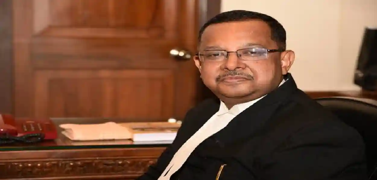 ‘গণহারে ভোটাধিকার হরণ স্বেচ্ছাচারী, কোনও পাল্টা যুক্তিই গ্রহণযোগ্য নয়’: বিচারপতি ভূঁইয়া