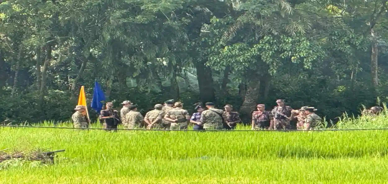 দুর্গোৎসবের মুখে আশাবাড়ি সীমান্তে চাঞ্চল্য, ভারতে প্রবেশের অভিযোগে আটক বাংলাদেশের দুই পুলিশকর্মী