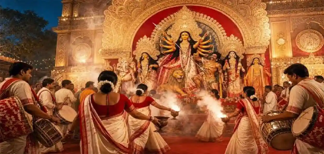 ‘দেবী দুর্গা সম্মান ২০২৬’-এর সেরার সেরা পুরস্কার সন্তোষ মিত্র স্কোয়ারের