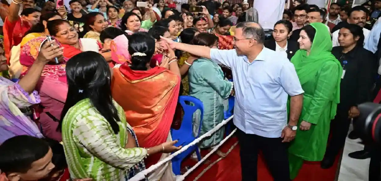 ধর্ম নয়, নাগরিক পরিচয়ই মুখ্য, দেশ গড়ার সংগ্রামে সবাইকে ঐক্যবদ্ধ হওয়ার আহ্বান তারেক রহমানের